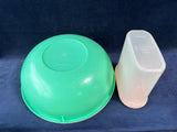 Lot Of Tupperware (2)