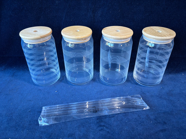 Set Of 4 Glass Tumblers With Bamboo Lids And Straws