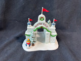 Department 56 North Pole Gate Figurine (A1)