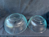 Pyrex Mixing Bowl Set of 4 W/Lids