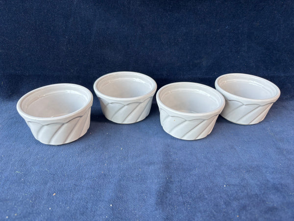 Set Of 4 Ceramic Ramekins *Read Description*