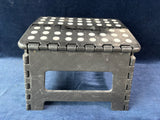 (A)White & Black Folding Plastic Step Stool