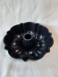 Nordic Ware Bundt Cake Pan (A)