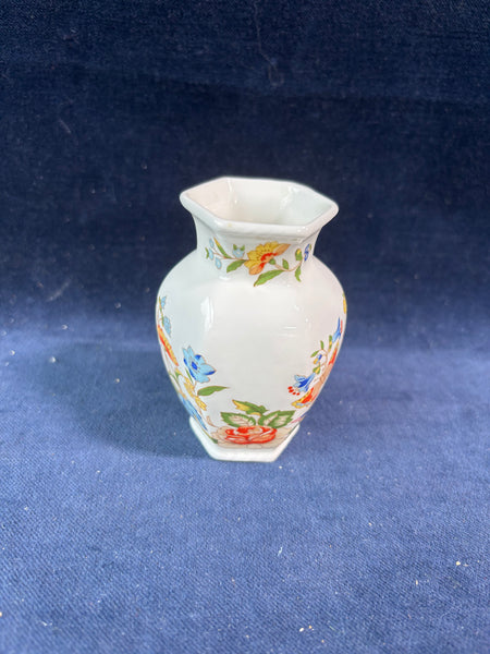 Aynsley Fine English Bone China Small Cottage Garden Case