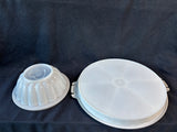 Tupperware Lot (2)