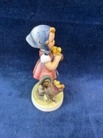 (B) Goebel Hummel Figurine Feeding Time Girl With Chickens 199/0
