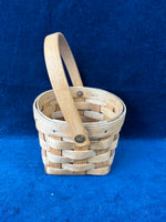 (A) Longaberger Swing Handle Basket *Read Description*