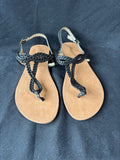 Merona Women’s Size 8 Black Flat Sandals (CC)