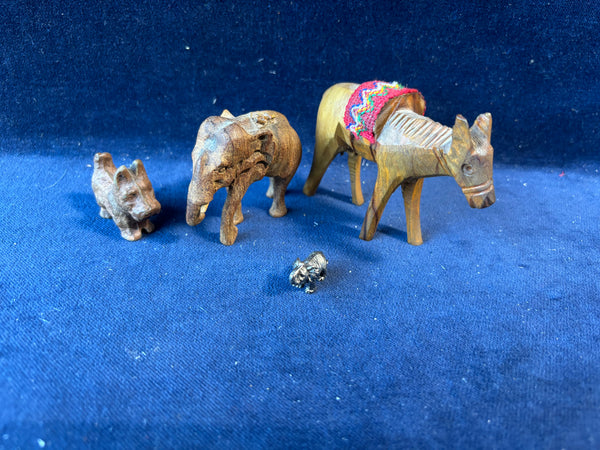 Assorted Lot Of Small Animal Figurines (4)