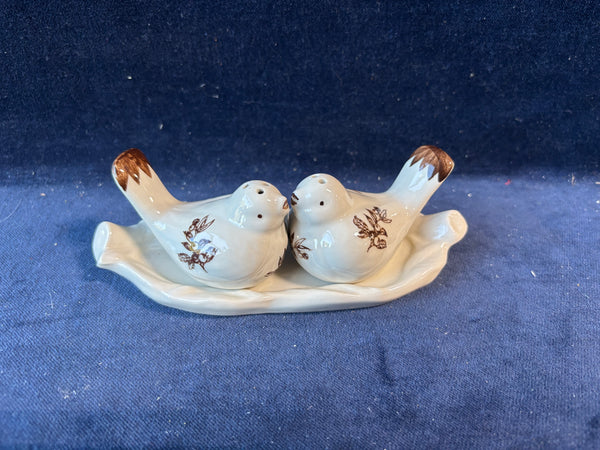 Brown And White Bird Salt And Pepper Shakers With Under Plate