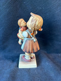 Goebel Hummel "Kiss Me" Figurine #311 *Read Description*