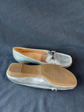 Naturalizer Women’s Size 8.5M Silver Toned Loafers (D)*Read Description*
