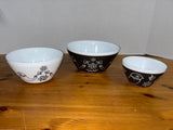 Pyrex Charm Birds of a Feather Mixing Bowl Set of Three