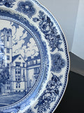 (B) Wedgwood Yale University Walter Camp Memorial Gateway 1928 Blue & White Dinner Plate
