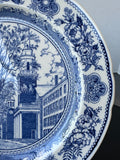 (E) Wedgwood Yale University Old Chapel 1824-1896 Blue & White Dinner Plate