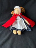 1996 Colonial Williamsburg Sarah Cloth Doll