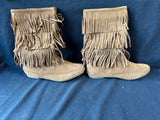Makalu Moccasin Boots Size 8.5 M California Nalani Triple Fringe Leather Suede