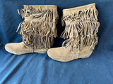 Makalu Moccasin Boots Size 8.5 M California Nalani Triple Fringe Leather Suede