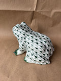 Fishnet Sitting Green/White Frog Hand Painted Andrea By Sadek Figurine