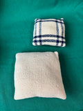 Pennsylvania Dutch Style Throw Pillows (4)(D)