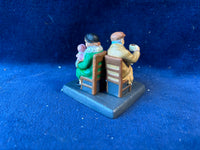 (C)Dept 56 “Sidewalk Coffee Break” Figurine