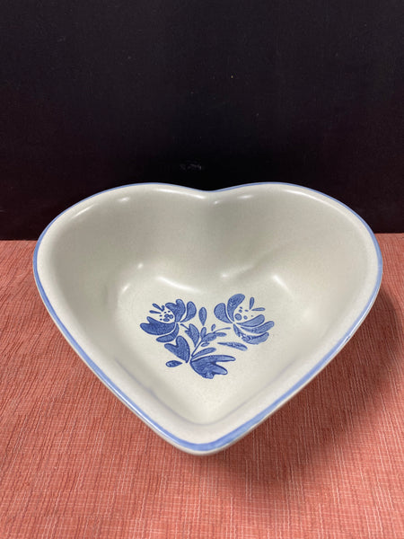 Pfaltzgraff “Yorktowne” Heart Shaped Serving Bowl