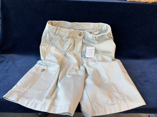 L.L.Beans Women’s Original Fit Cargo Shorts Size 8