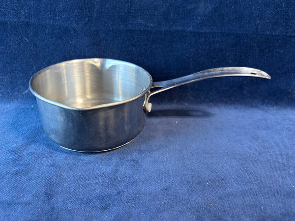 Small Hamilton Beach Sauce Pan