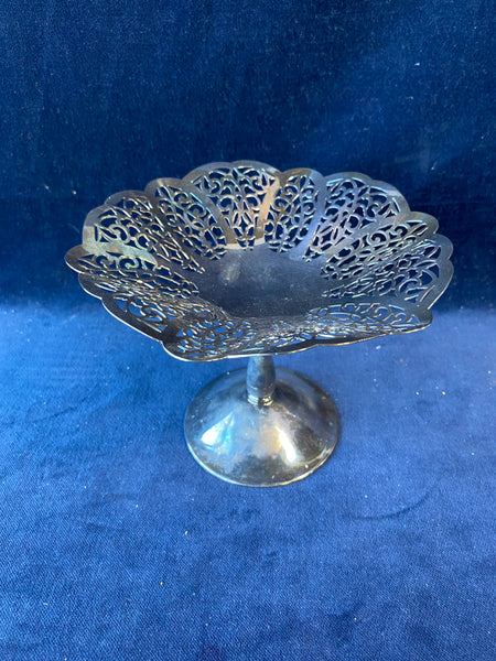 Vintage International Silver Company Lovelace Serving Dish