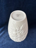 Lenox Fine Ivory Lily Embossed Vase Gold Trim