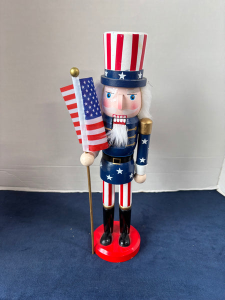 Uncle Sam Nutcracker