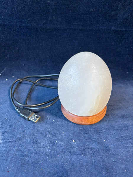 USB Egg Lamp, Powers On