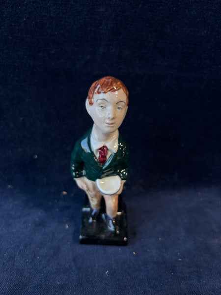 Royal Doulton Charles Dickens Series Oliver Twist Figurine