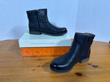 Natural Soul Women’s Size 8.5M Ankle Booties *Read Description*