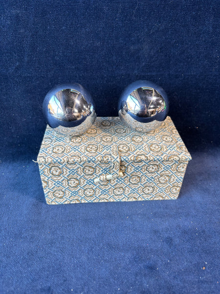 Chinese Anti Stress Baoding Balls Oriental Chime Balls Box