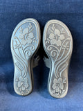 (B)Easy Street Sandals Size Women’s 8.5 M
