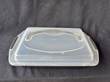 Wilton Oblong Cake Pan with a Snap-On Lid