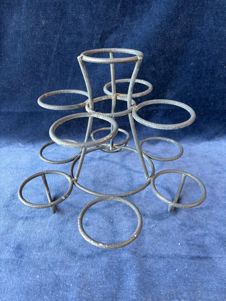 Metal Centerpiece Holder