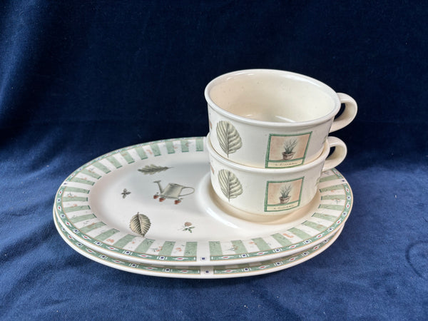 4 Piece Pfaltzgraff Naturewood Snack Plates with Soup Bowls