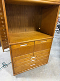 Thomasville Lighted Bar Cabinet***HEAVY ITEM***READ DETAILS ON PICK UP POLICY***