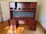 Bush Furniture Desk with Hutch and 2 Modular File Cabinets ***HEAVY ITEM***READ DETAILS ON PICK UP POLICY***