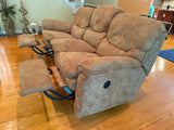 La-Z-Boy Reclining Sofa ***HEAVY ITEM***READ DETAILS ON PICK UP POLICY***