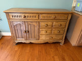 Rock City Furniture Buffet***HEAVY ITEM***READ DETAILS ON PICK UP POLICY***
