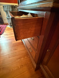 Palmer Home Collection by Lexington Furniture Lighted China Hutch***HEAVY ITEM***READ DETAILS ON PICK UP POLICY***