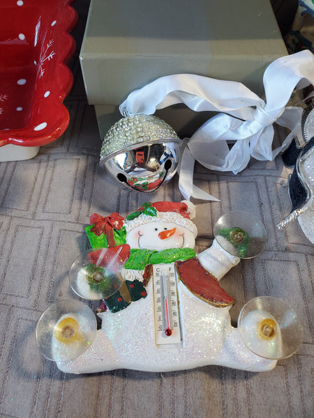 (A) Christmas Decor Lot