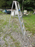 6' Lightweight Aluminum  Ladder