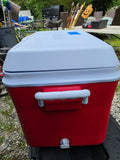 Red Coleman ice Chest w/Handles