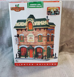 Coventry Cove "Country Cove Carriage Dealer" Lighted House (A)