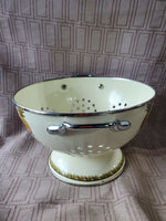 Enamel Pineapple Colander