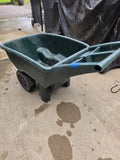 Rubbermaid Garden Cart